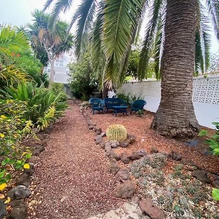 Vakantiehuis Heated Pool With Sea View Tranquil Retreat At Malvasia Garden El Sauzal